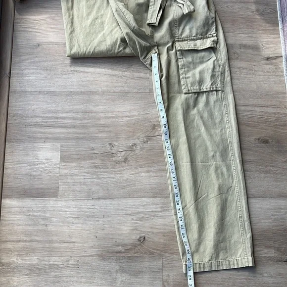 NWT Stitch and Feather Utility Cargo Jumpsuit size L - Picture 7 of 12